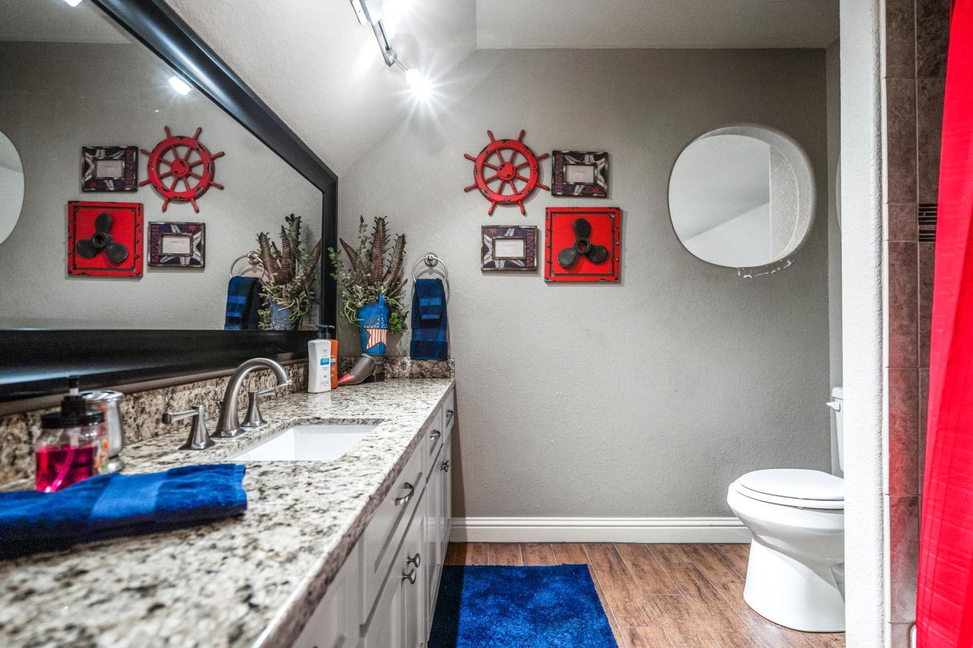 Luxury Waterfront Home Family And Pet Friendly Near Surfside Beach 11 Mins ฟรีพอร์ต ภายนอก รูปภาพ